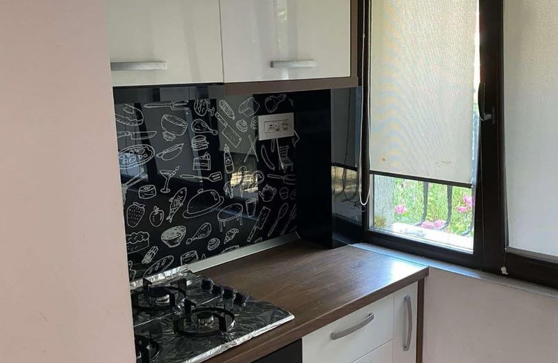 Аренда комфортной 3-комнатной квартиры, 69 м², район Инел 2, Констанца, Румыния